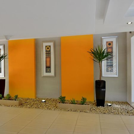 City Lodge Hotel Johannesburg Airport, Barbara Road Kempton Park Ngoại thất bức ảnh