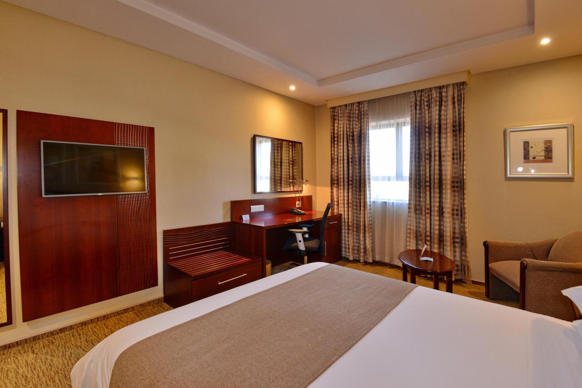 City Lodge Hotel Johannesburg Airport, Barbara Road Kempton Park Ngoại thất bức ảnh