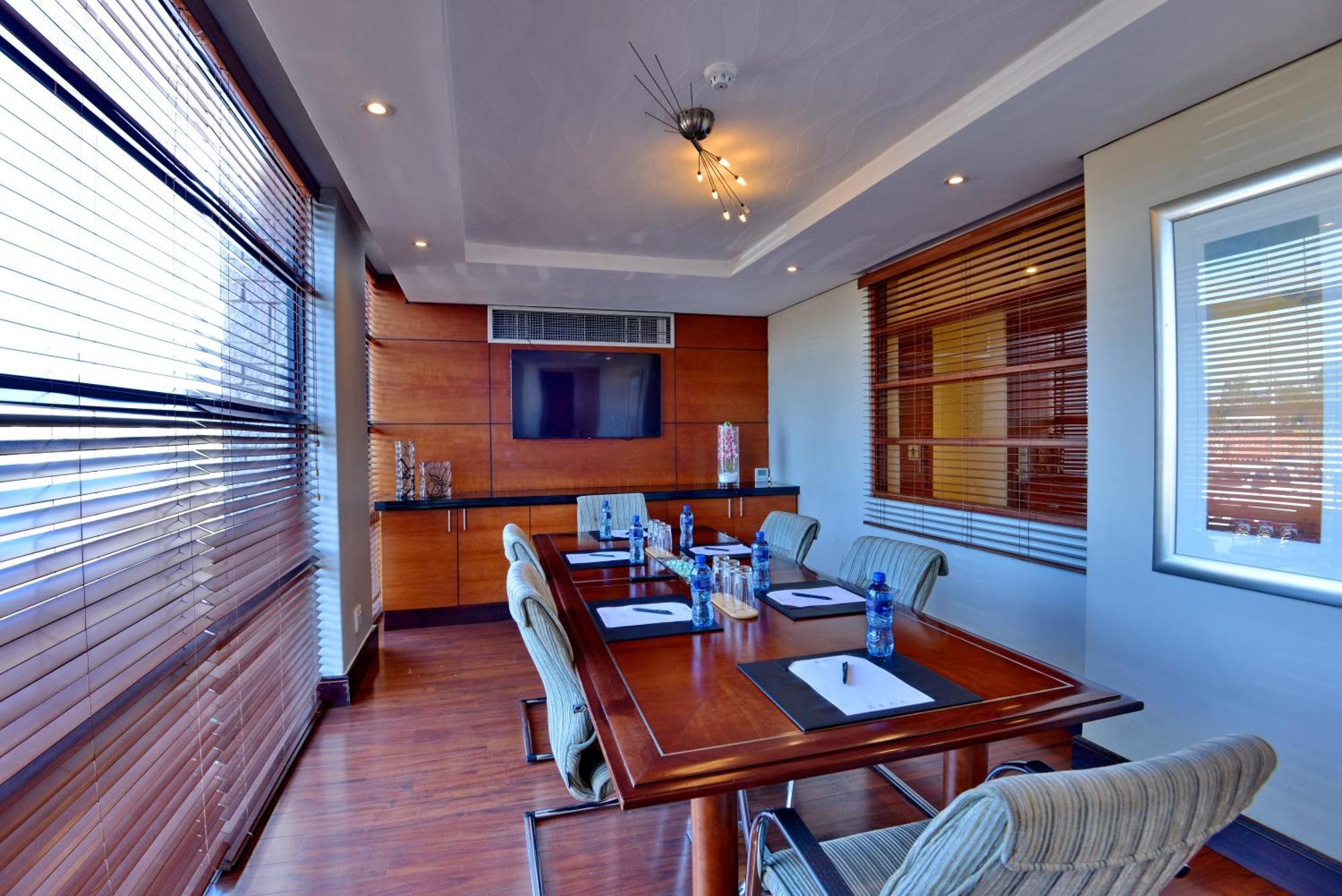 City Lodge Hotel Johannesburg Airport, Barbara Road Kempton Park Ngoại thất bức ảnh