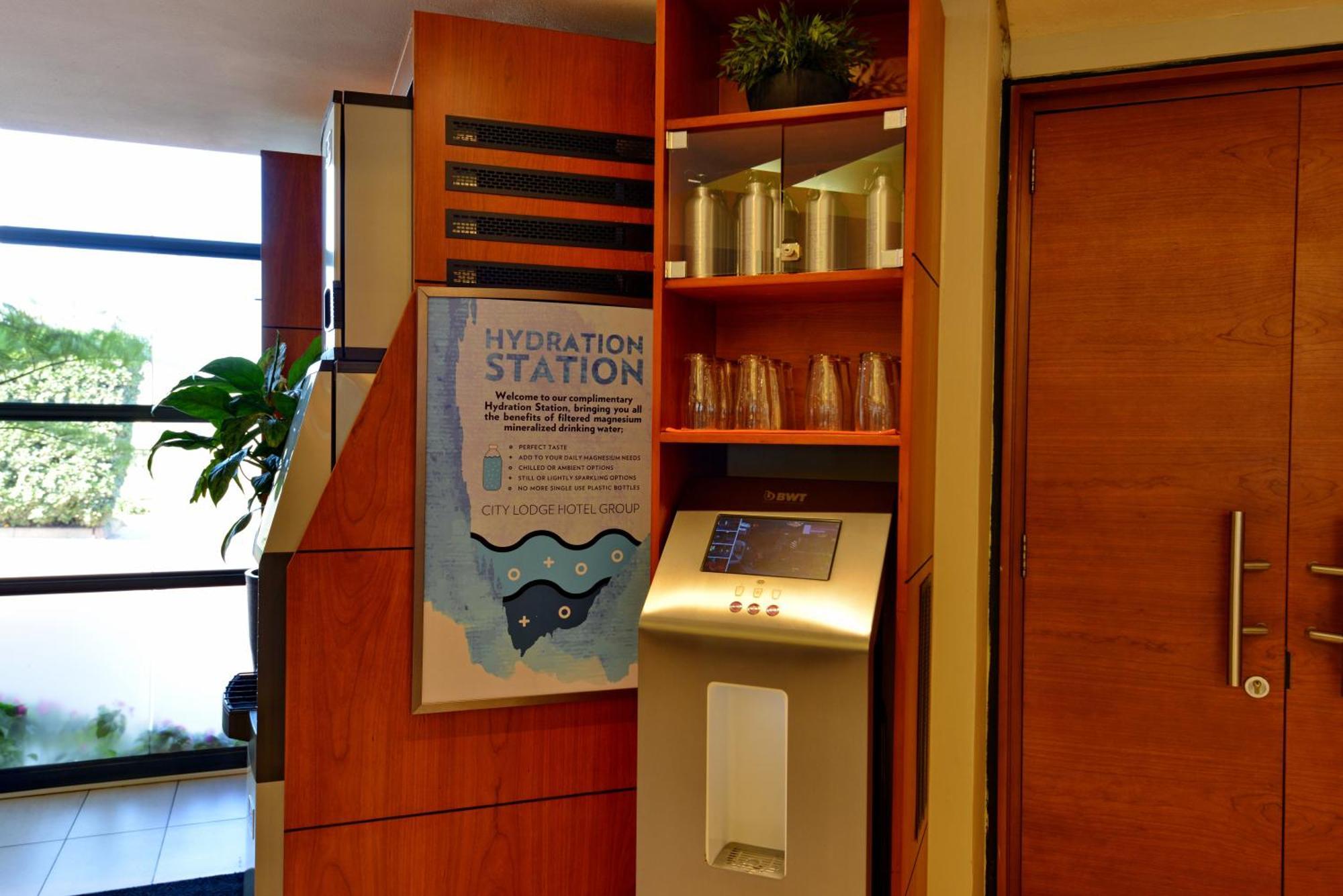 City Lodge Hotel Johannesburg Airport, Barbara Road Kempton Park Ngoại thất bức ảnh