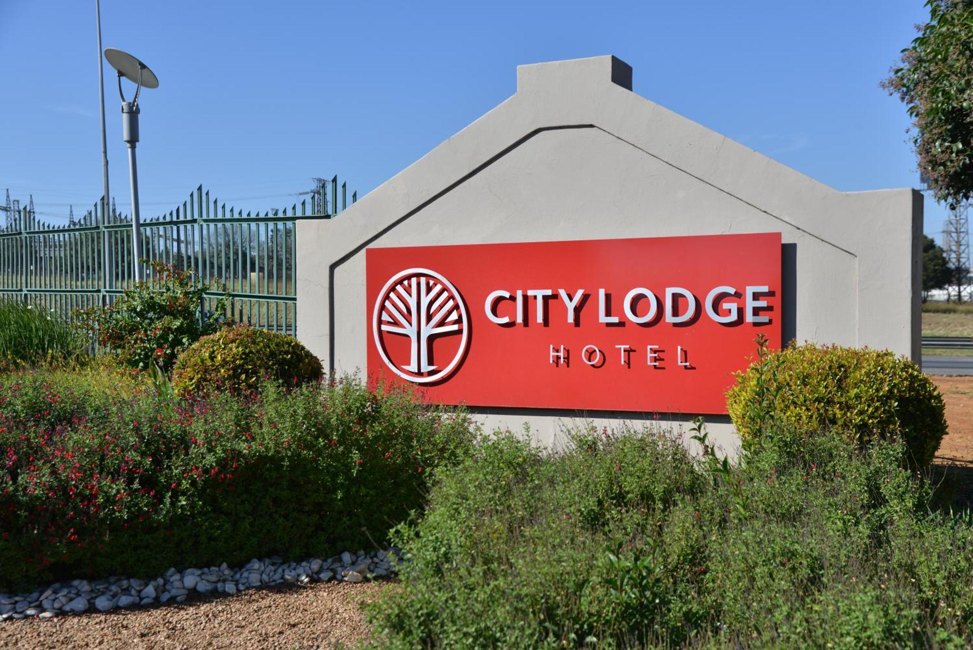 City Lodge Hotel Johannesburg Airport, Barbara Road Kempton Park Ngoại thất bức ảnh