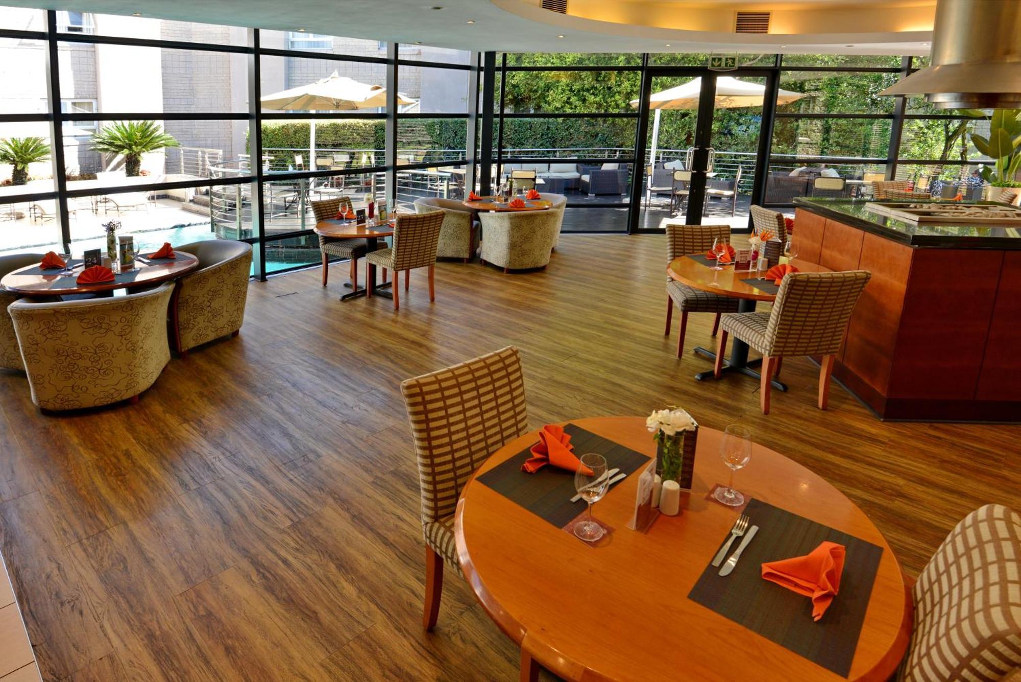 City Lodge Hotel Johannesburg Airport, Barbara Road Kempton Park Ngoại thất bức ảnh